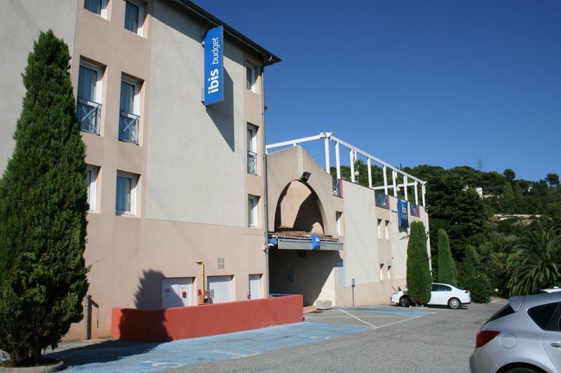 Ibis Budget Cannes מוגין מראה חיצוני תמונה